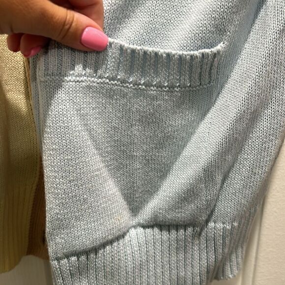 525 America colored cardigan, Size Large - Picture 6 of 10